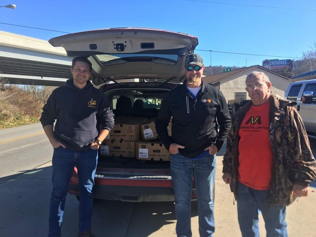 Turkeys given to those in need | News, Sports, Jobs - Vimarsana News